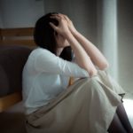 人といると疲れる…その理由は“心の奥のがんばり”かもしれない